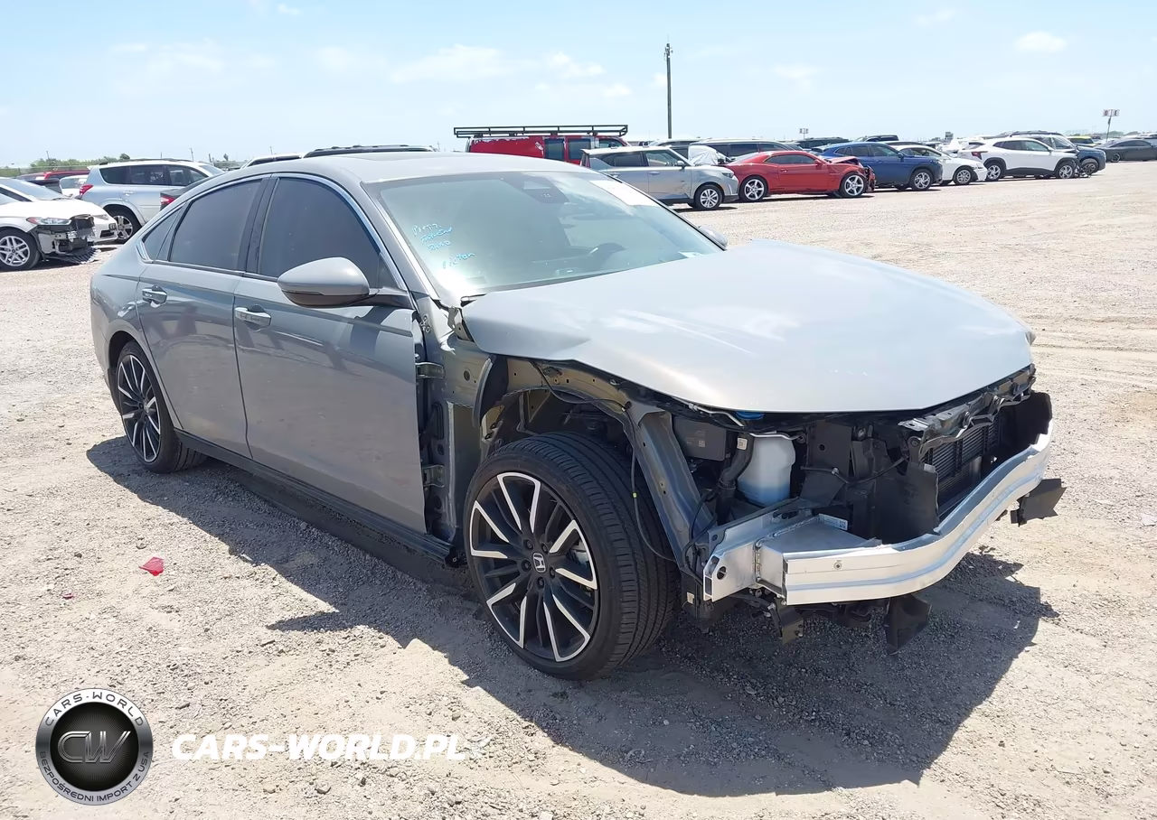 2025 Honda Accord Hybrid Touring – zdjęcie 1 z 17
