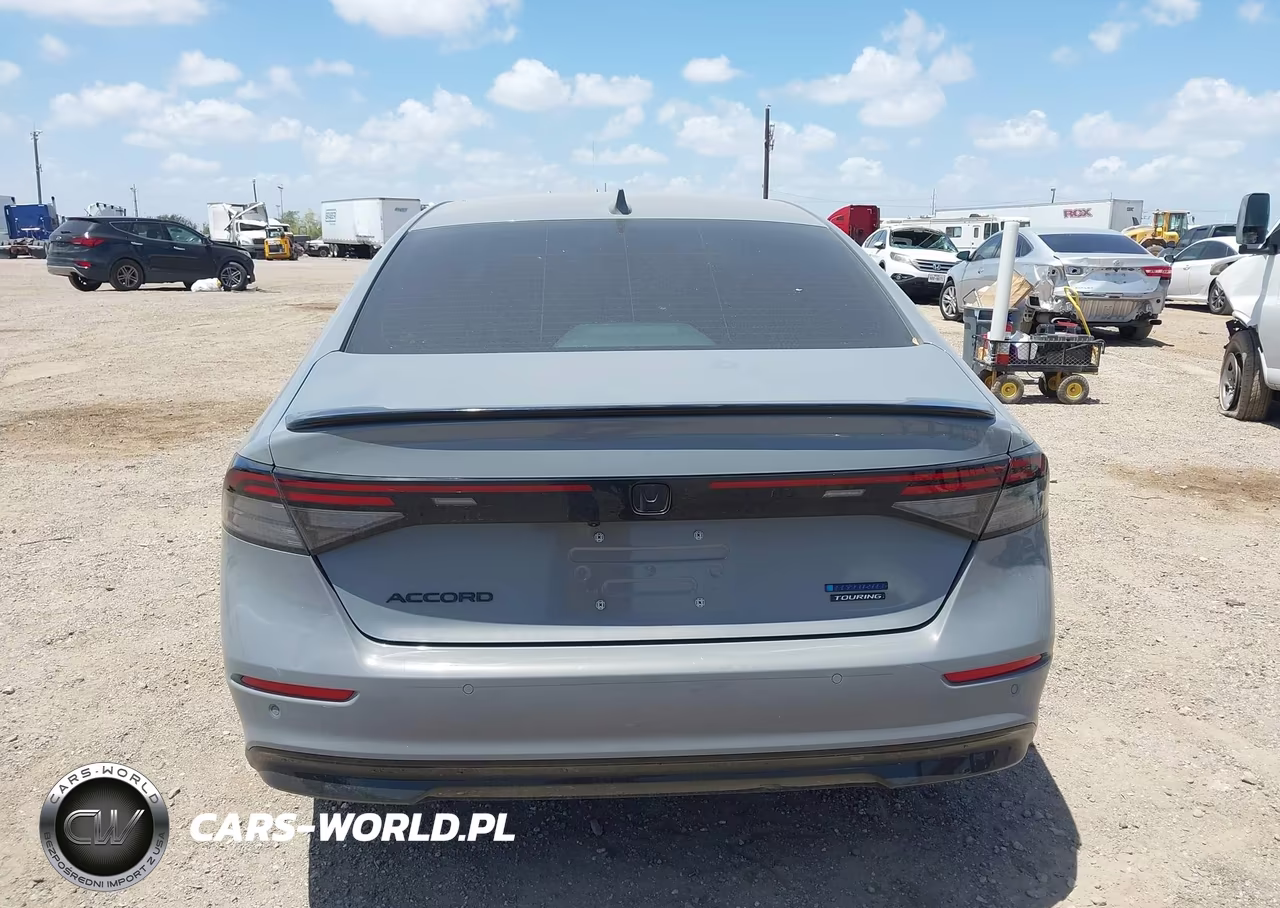 2025 Honda Accord Hybrid Touring VIN:1HGCY2F88SA055664 - 17