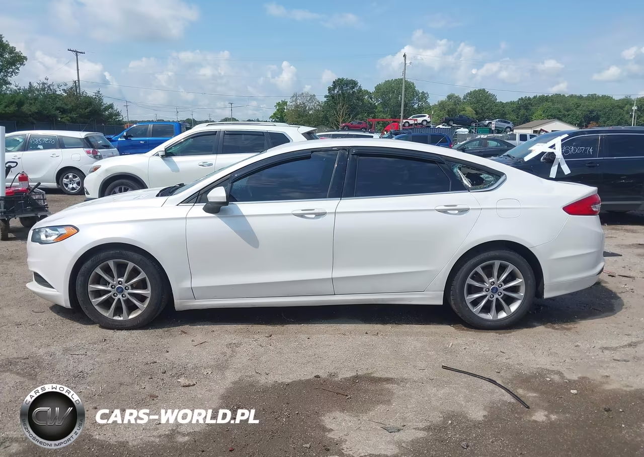 2017 Ford Fusion Se VIN:3FA6P0HD7HR128721 - 14