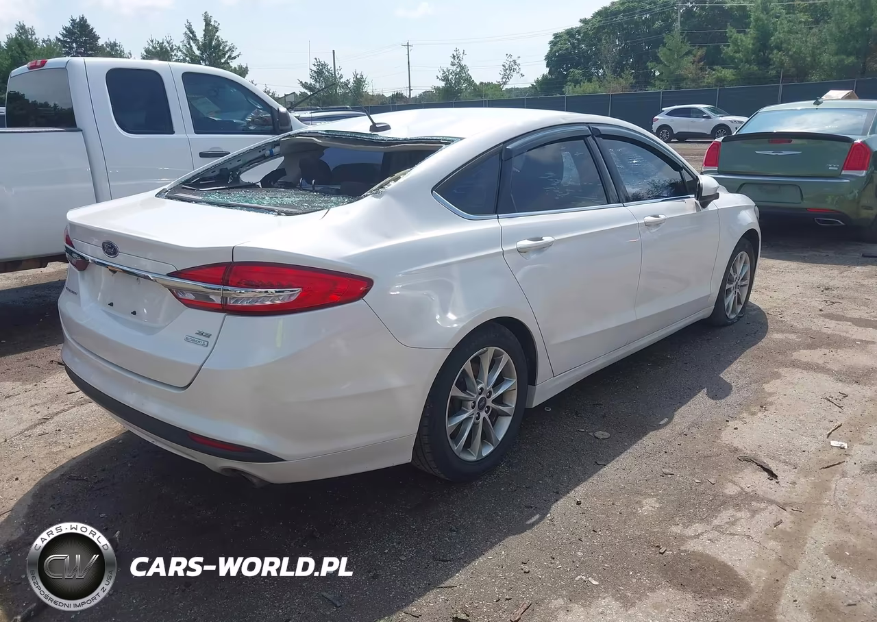2017 Ford Fusion Se VIN:3FA6P0HD7HR128721 - 4