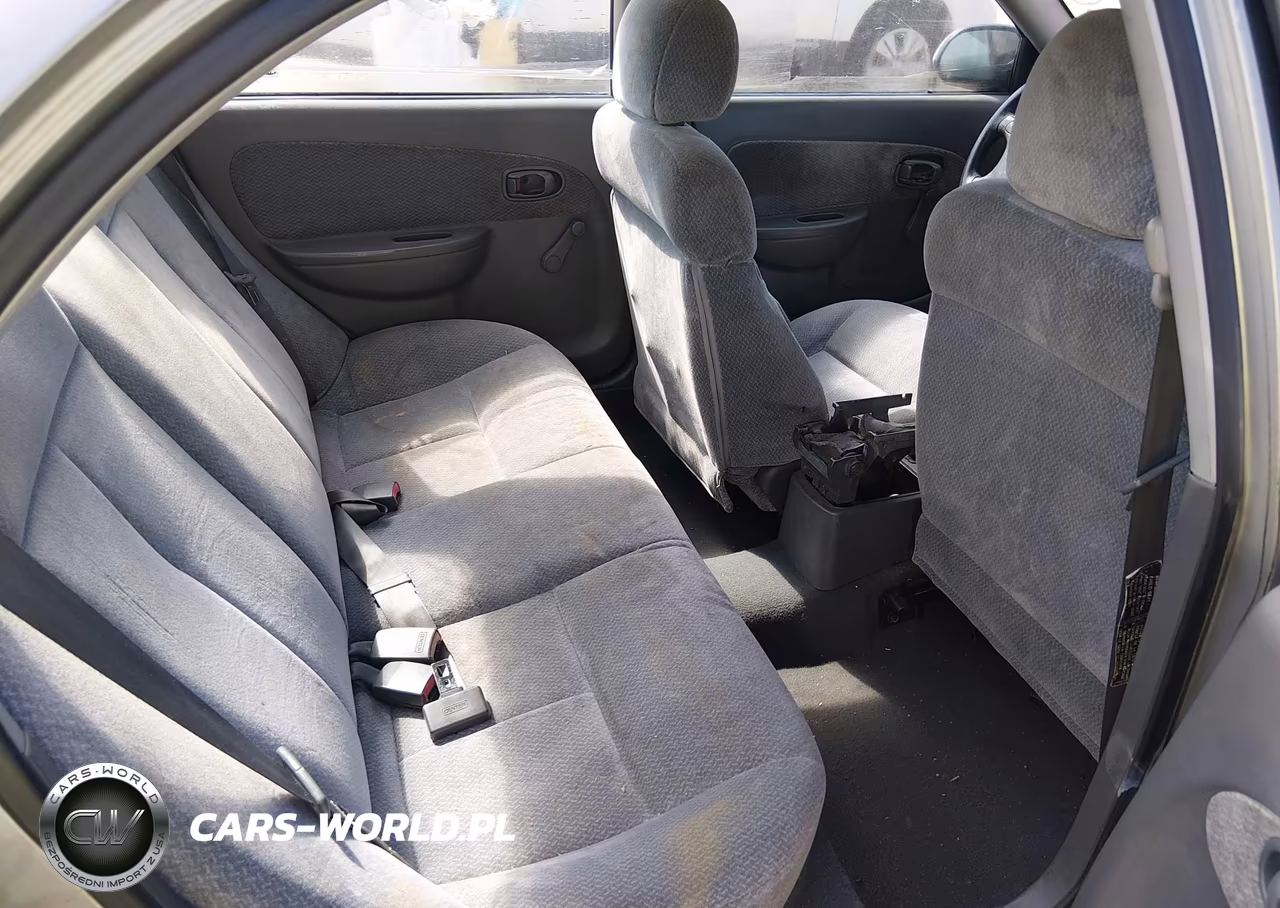 2002 Kia Spectra Ls VIN:KNAFB121725173890 - 8