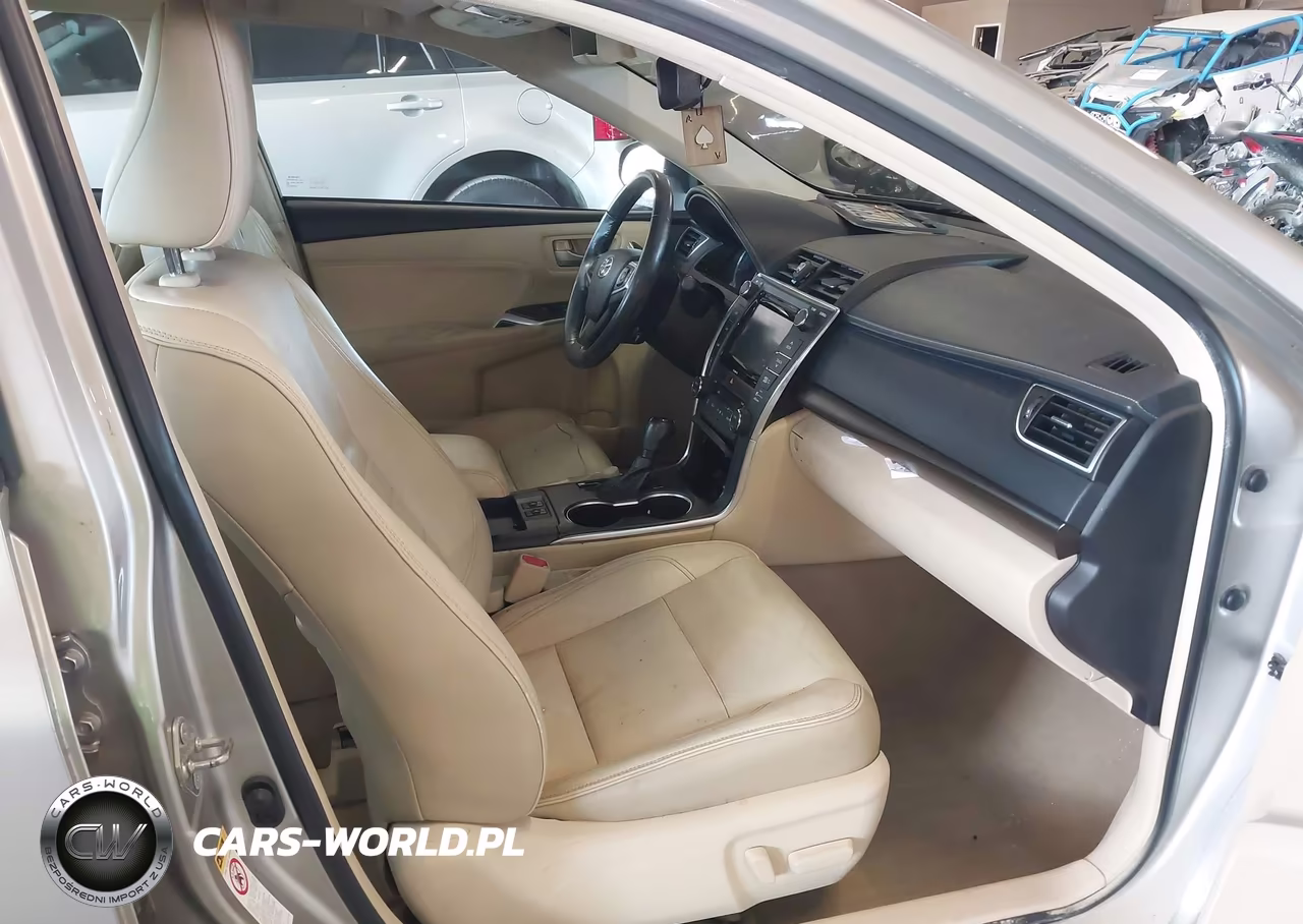 2017 Toyota Camry Xle VIN:4T1BF1FK0HU774335 - 5