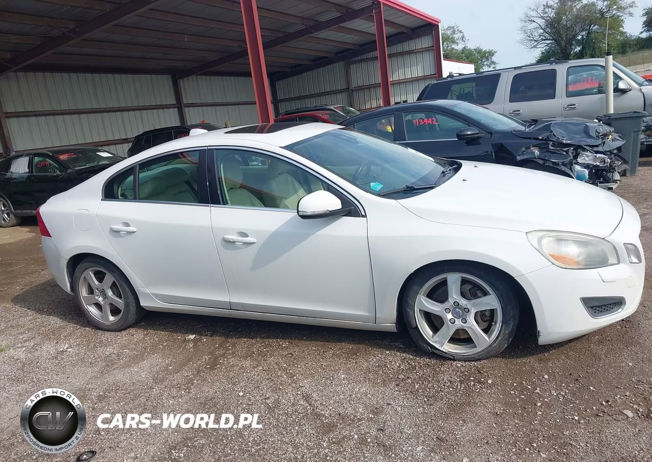 2012 Volvo S60 T5 VIN:YV1622FS4C2040352 - 13