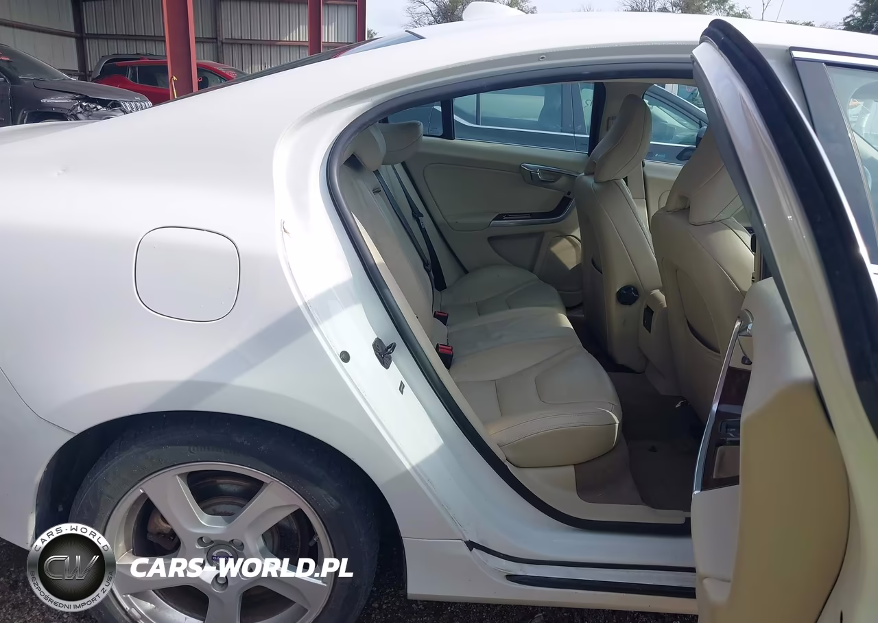 2012 Volvo S60 T5 VIN:YV1622FS4C2040352 - 8