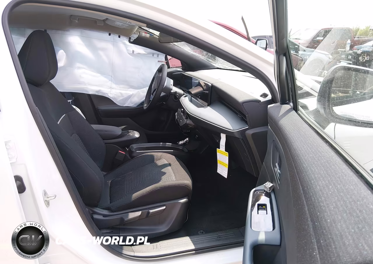 2026 Nissan Leaf S+ VIN:JN1AZ2BA5TM301004 - 5