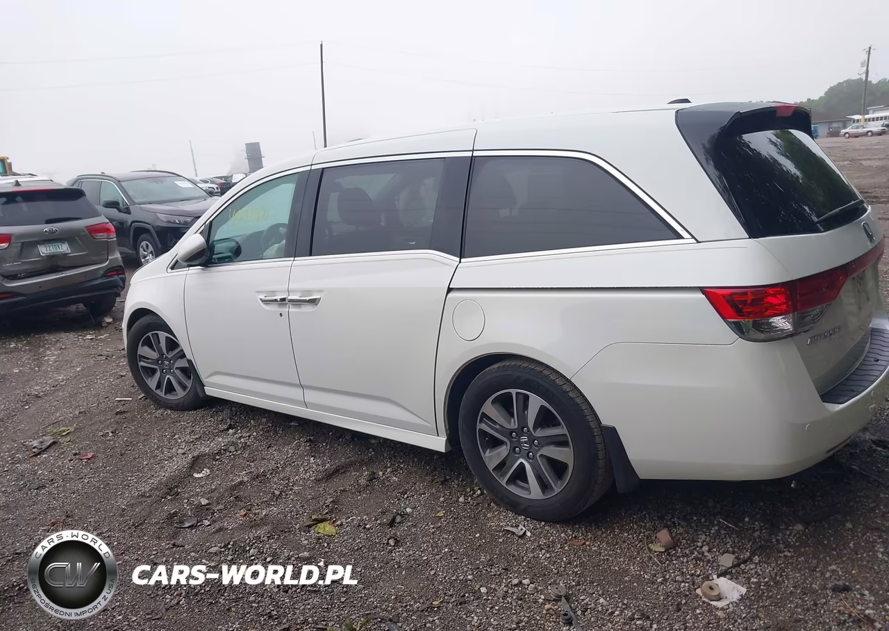 2015 Honda Odyssey Touring-Touring Elite VIN:5FNRL5H94FB001600 - 14