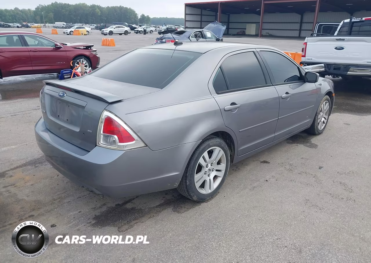 2007 Ford Fusion Se VIN:3FAHP07Z57R167361 - 4