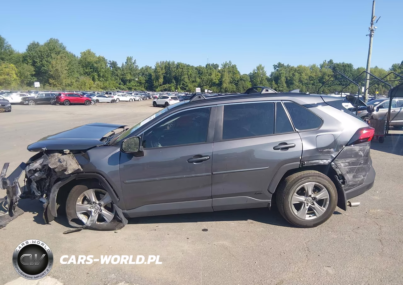 2025 Toyota Rav4 Hybrid Xle VIN:2T3RWRFV1SW260399 - 13