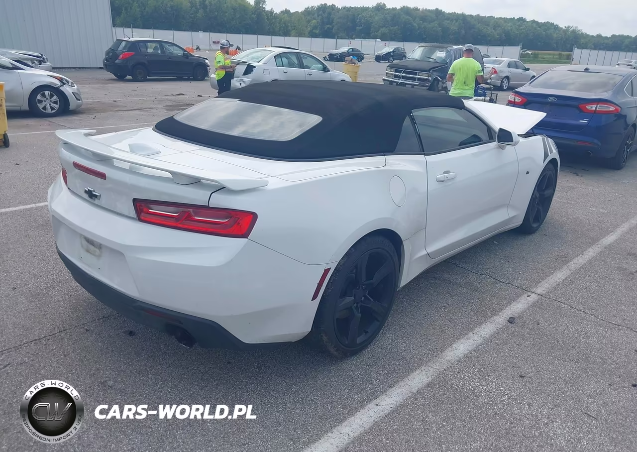 2017 Chevrolet Camaro 1Lt VIN:1G1FB3DX5H0128784 - 4