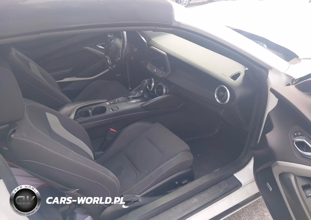 2017 Chevrolet Camaro 1Lt VIN:1G1FB3DX5H0128784 - 5