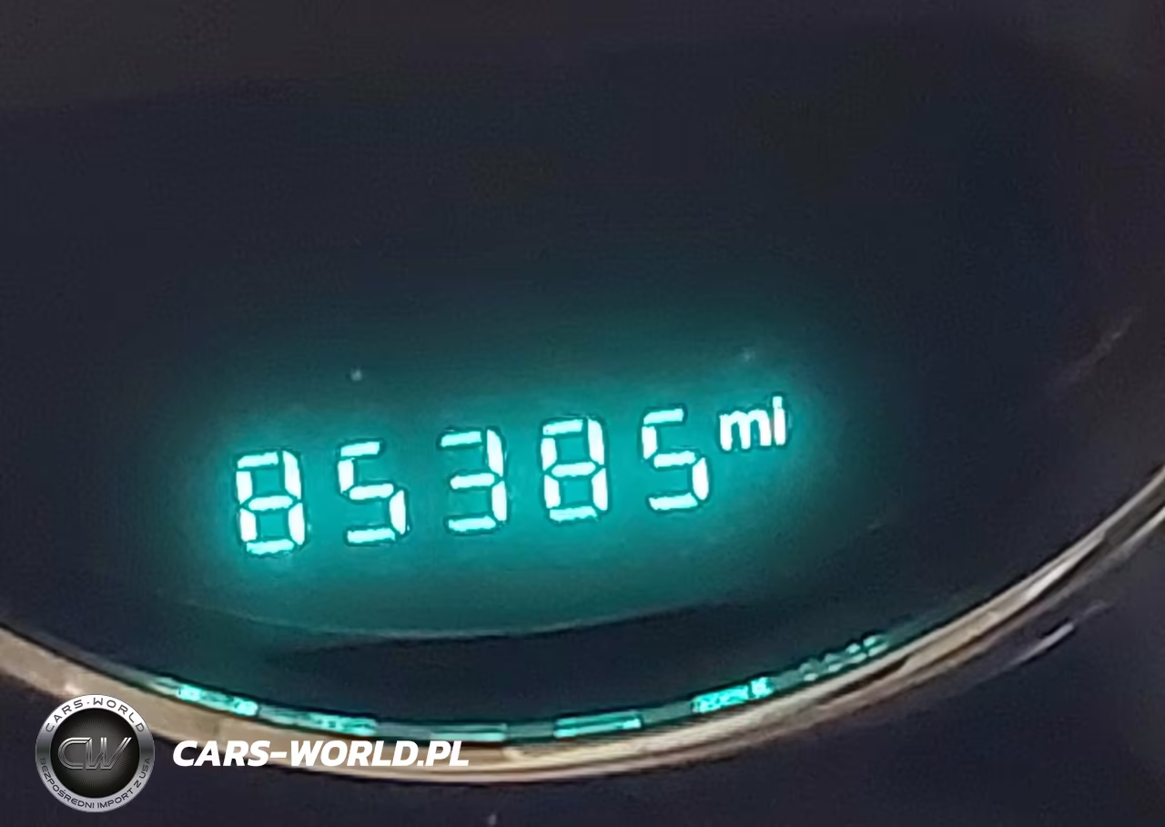 2016 Jeep Wrangler Unlimited Sahara VIN:1C4BJWEG0GL333421 - 15