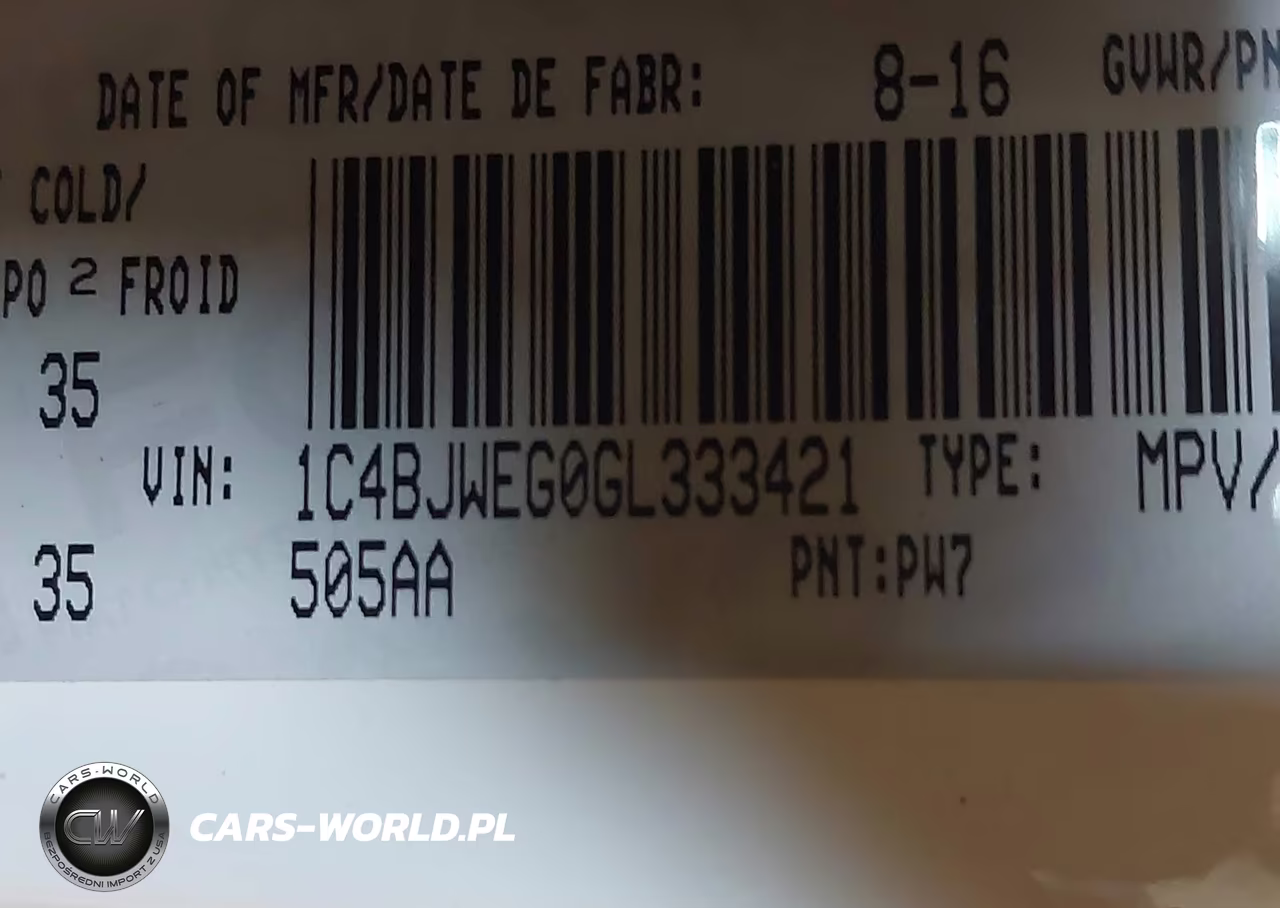 2016 Jeep Wrangler Unlimited Sahara VIN:1C4BJWEG0GL333421 - 9