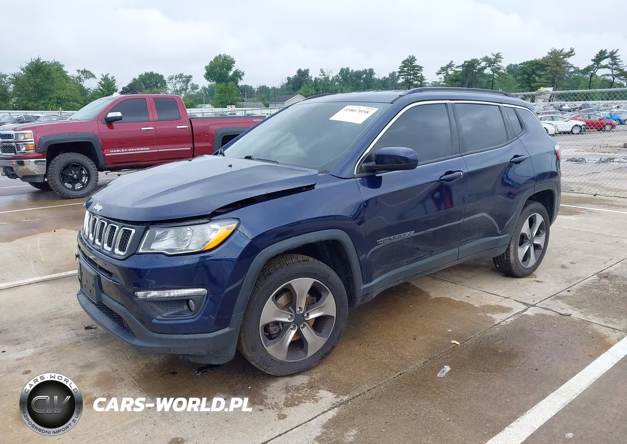 2018 Jeep Compass Latitude 4X4 VIN:3C4NJDBB5JT132054 - 2