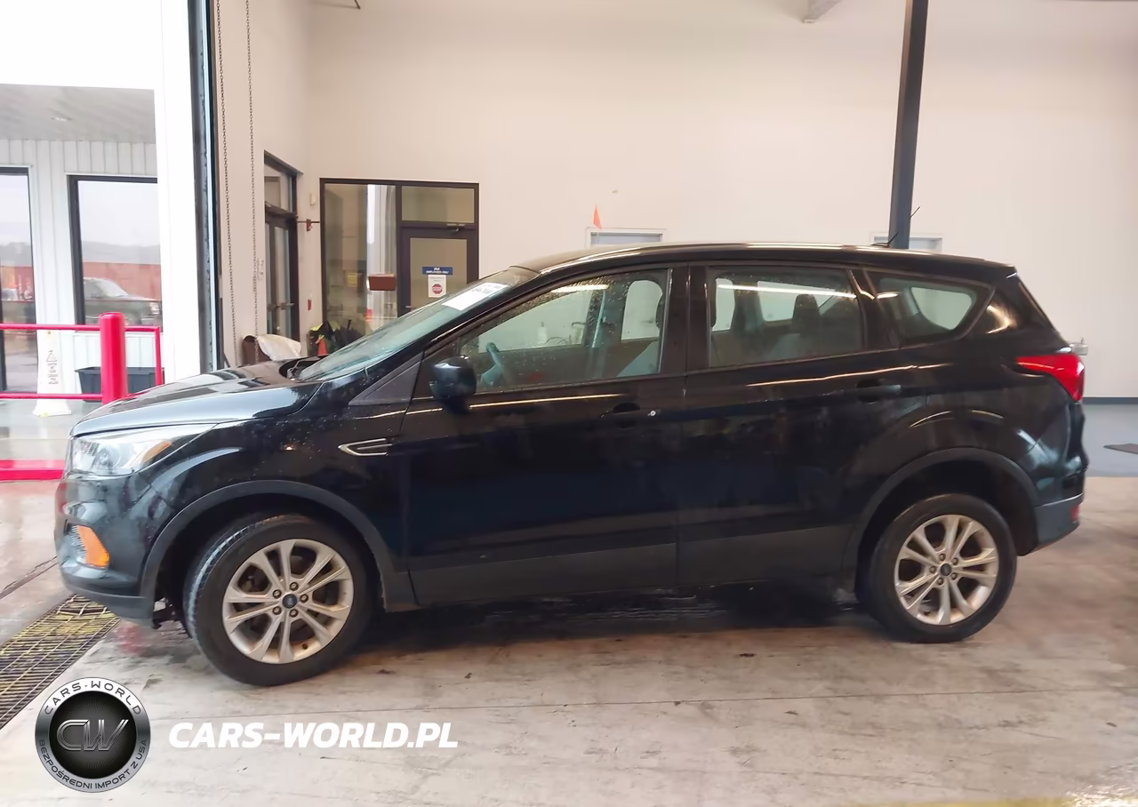 2019 Ford Escape S VIN:1FMCU0F72KUC20611 - 14