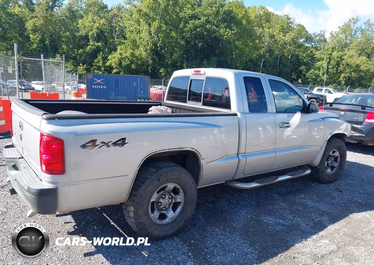 2005 Dodge Dakota St VIN:1D7HW22K75S254219 - 4