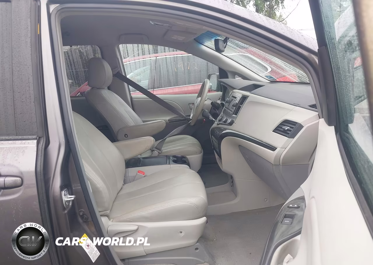 2011 Toyota Sienna Le V6 VIN:5TDKK3DC0BS022489 - 5