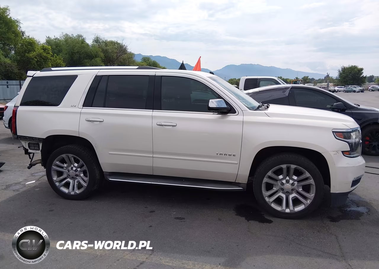 2015 Chevrolet Tahoe Ltz VIN:1GNSKCKC5FR243021 - 14