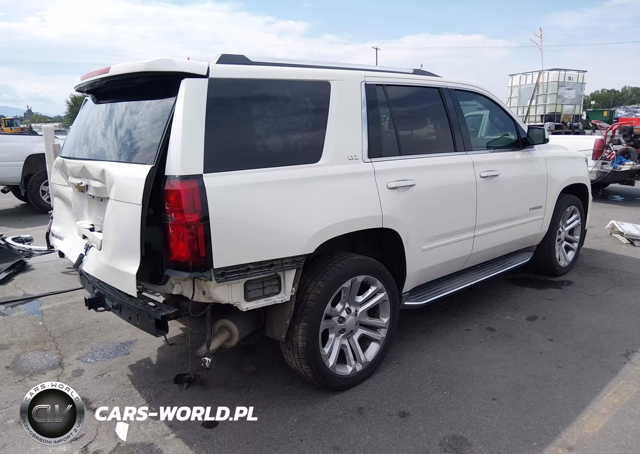 2015 Chevrolet Tahoe Ltz VIN:1GNSKCKC5FR243021 - 4