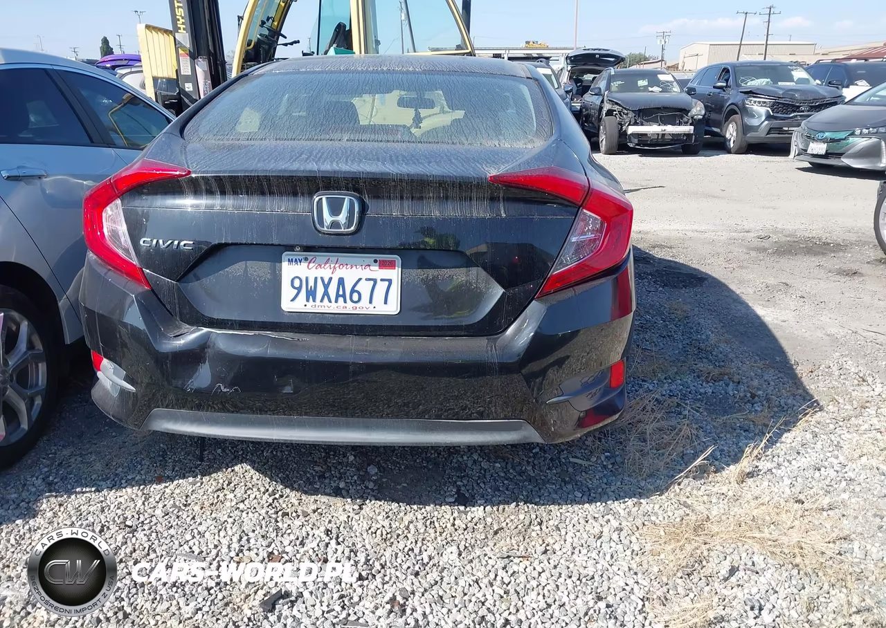 2018 Honda Civic Lx VIN:2HGFC2F52JH557216 - 17