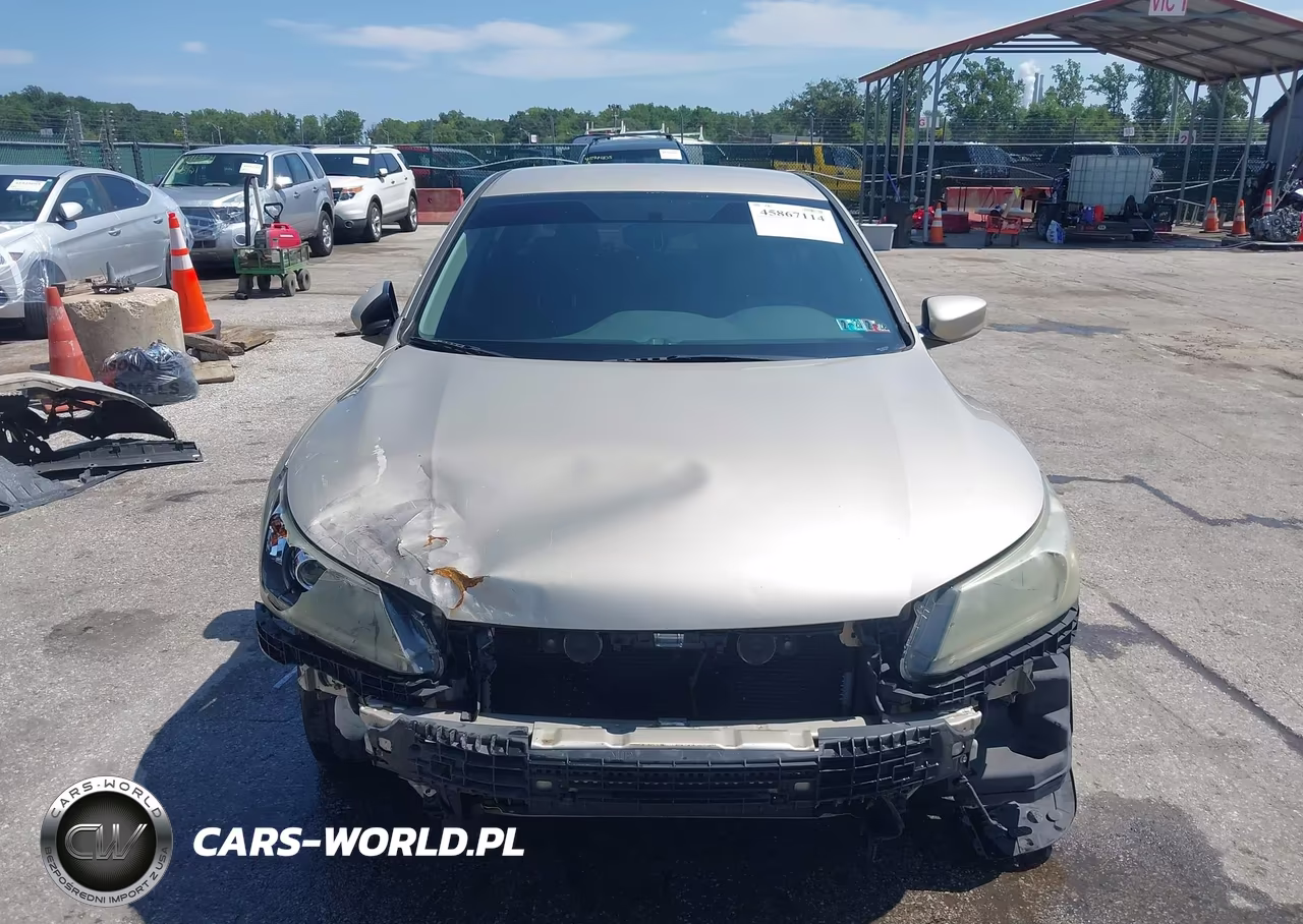 2015 Honda Accord Sport VIN:1HGCR2F52FA230211 - 13