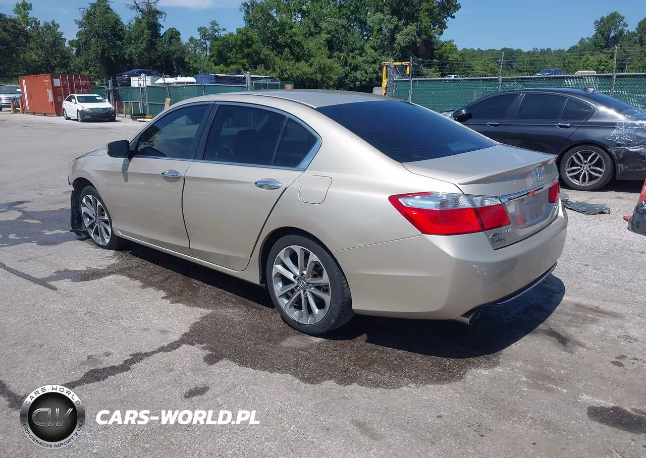 2015 Honda Accord Sport VIN:1HGCR2F52FA230211 - 3