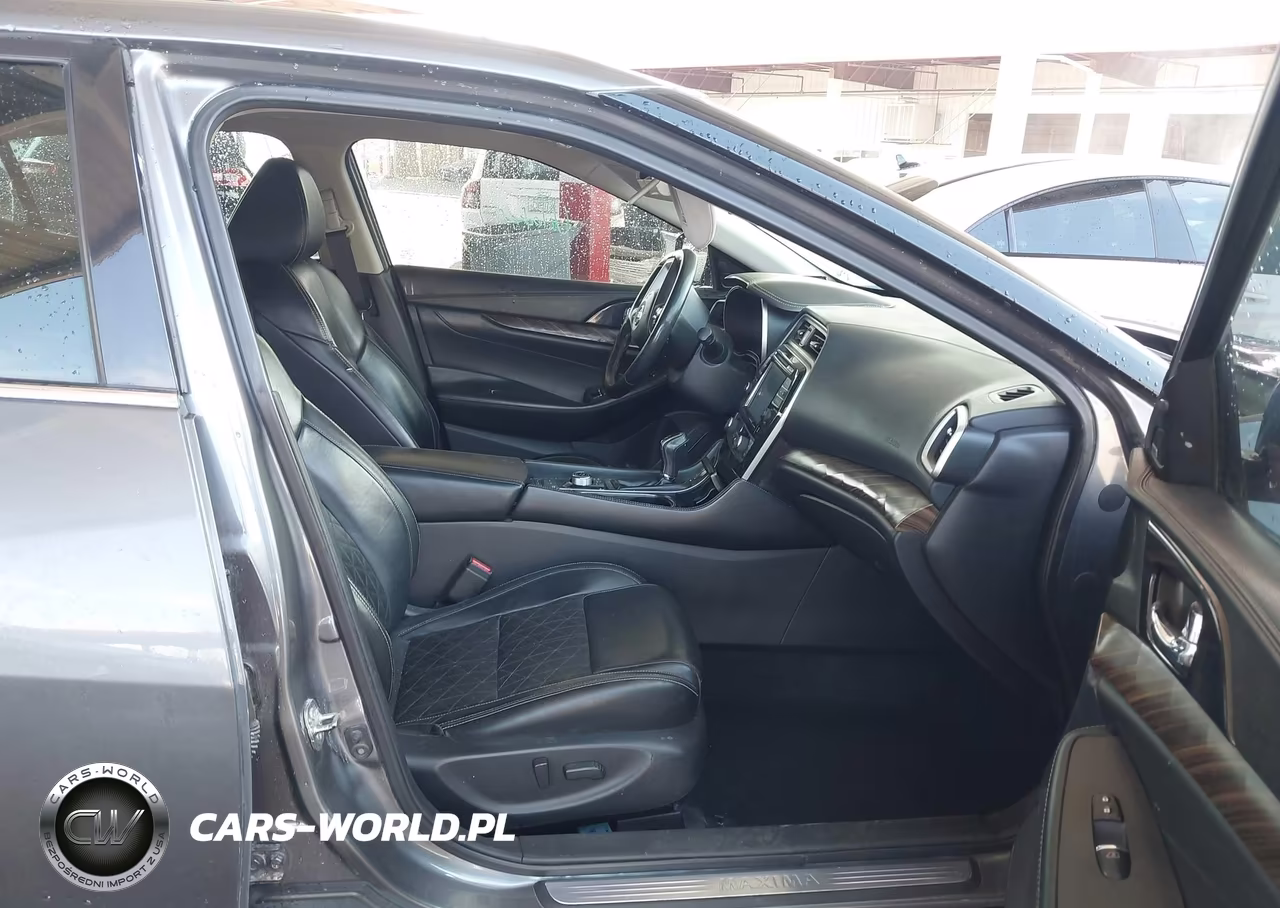 2018 Nissan Maxima 3.5 Platinum VIN:1N4AA6APXJC393205 - 5
