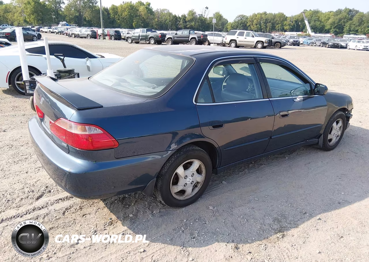 1999 Honda Accord Ex VIN:1HGCG6674XA058232 - 4