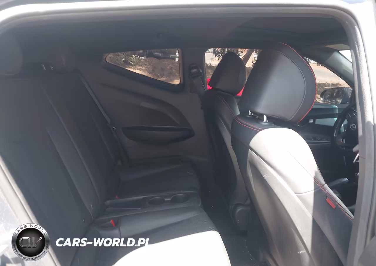 2019 Hyundai Veloster 2.0 Premium VIN:KMHTG6AF7KU012474 - 8