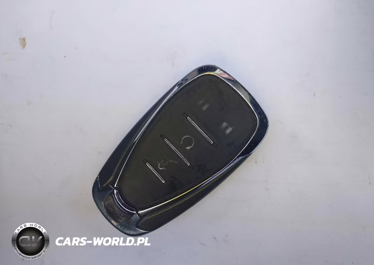 2018 Chevrolet Equinox Premier VIN:2GNAXWEX2J6283610 - 11