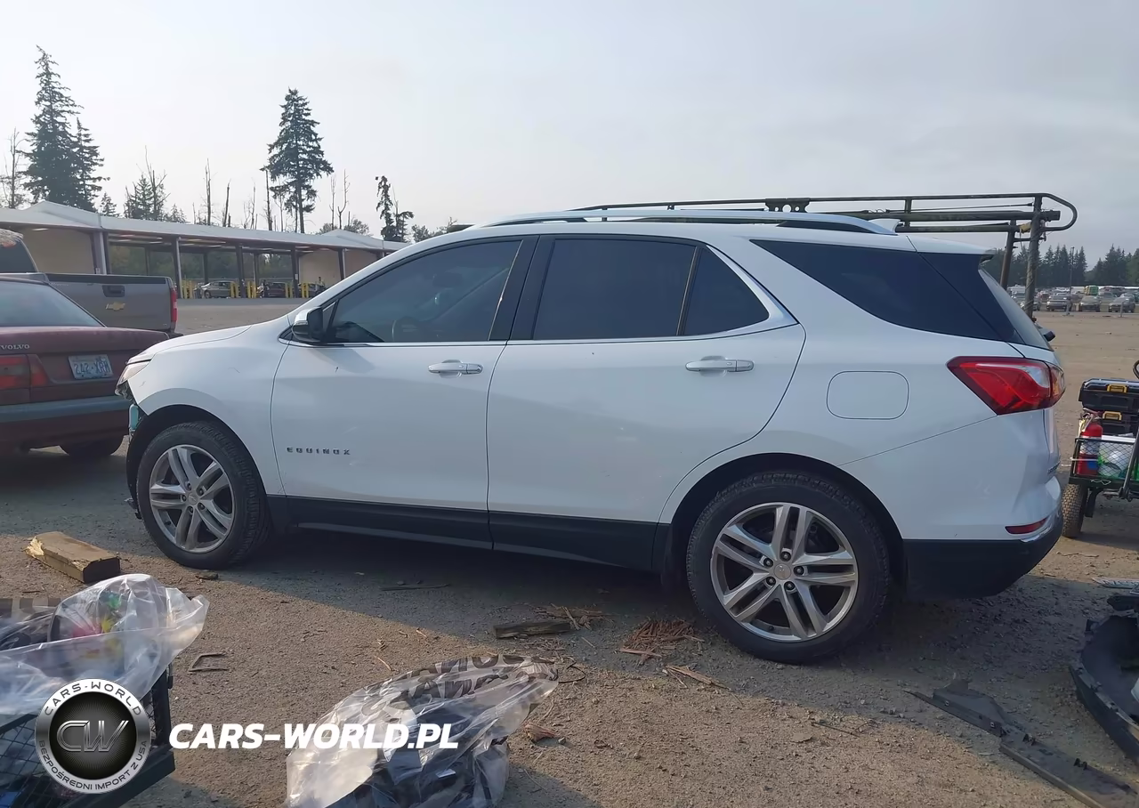 2018 Chevrolet Equinox Premier VIN:2GNAXWEX2J6283610 - 15