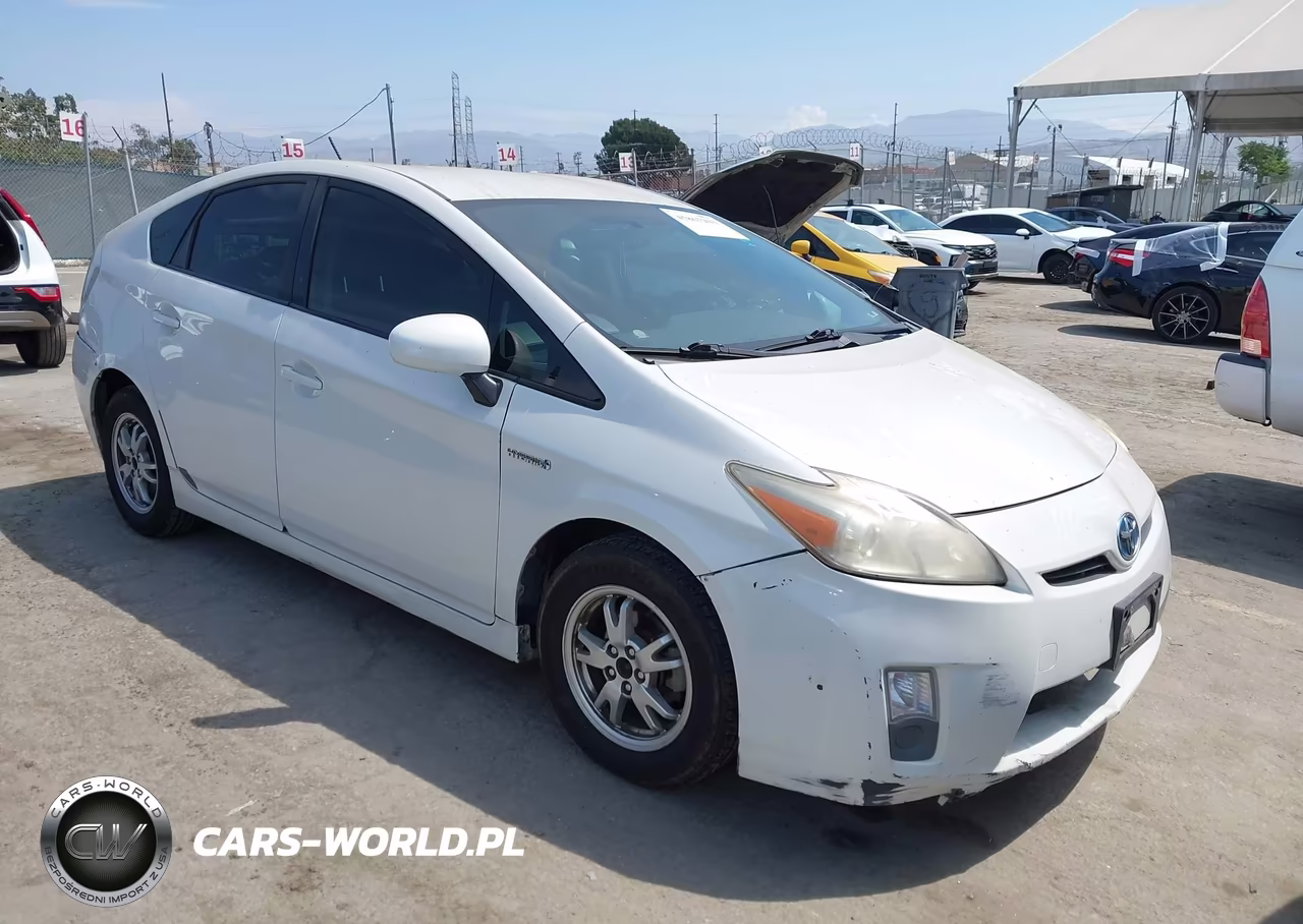 2011 Toyota Prius Two – zdjęcie 1 z 19