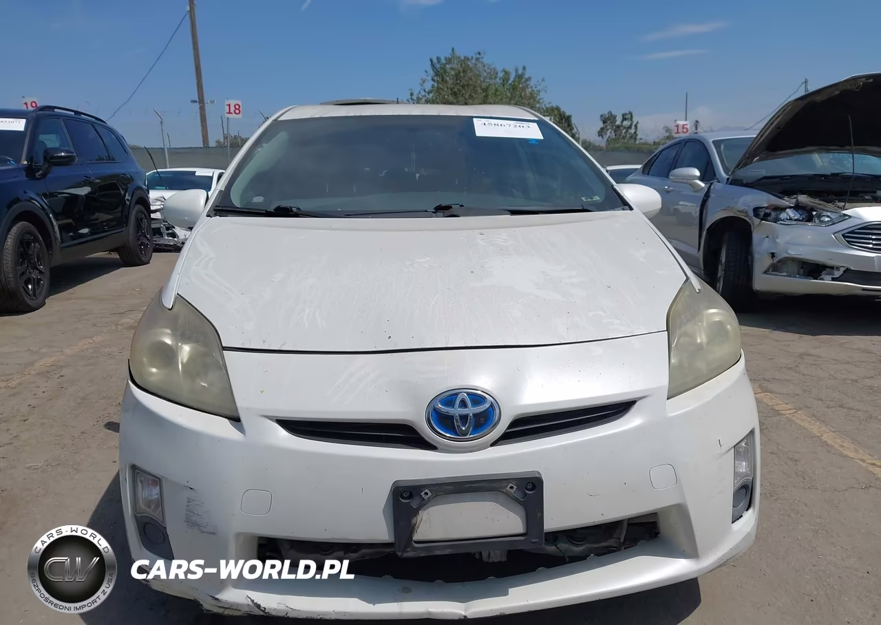 2011 Toyota Prius Two VIN:JTDKN3DU0B0260703 - 12