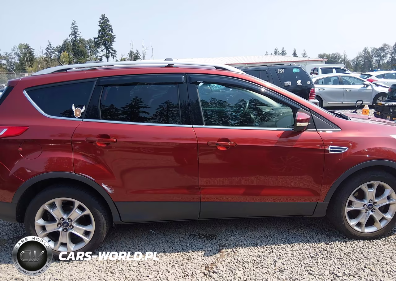2016 Ford Escape Titanium VIN:1FMCU9J97GUC17644 - 13