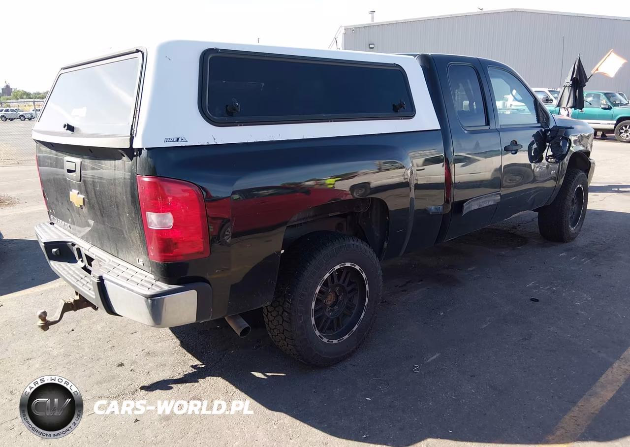 2010 Chevrolet Silverado 1500 Ls VIN:1GCSKREA7AZ108525 - 4