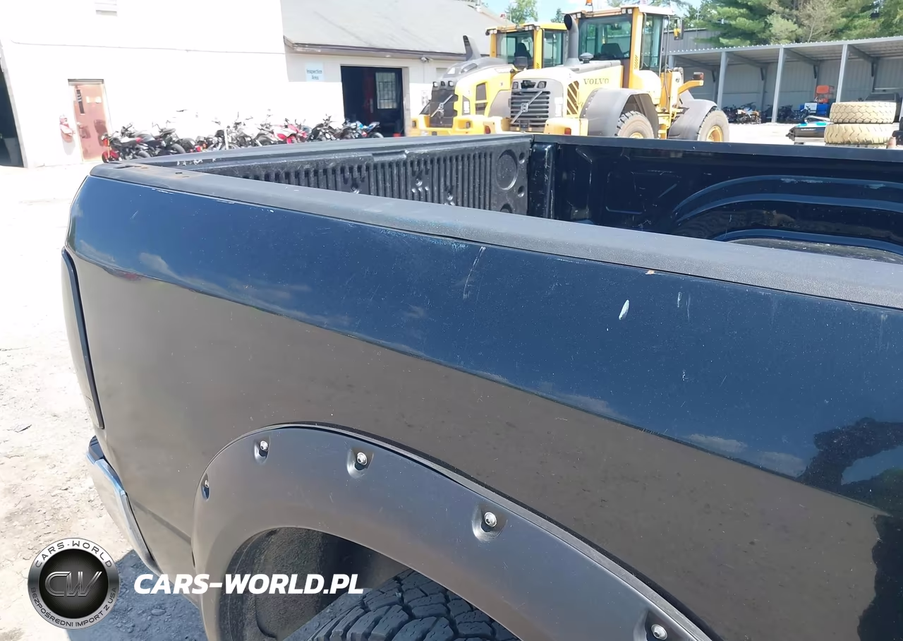 2023 Ram 1500 Classic Slt 4X4 6'4 Box-Warlock 4X4 6'4 Box VIN:1C6RR7GT1P5588663 - 6
