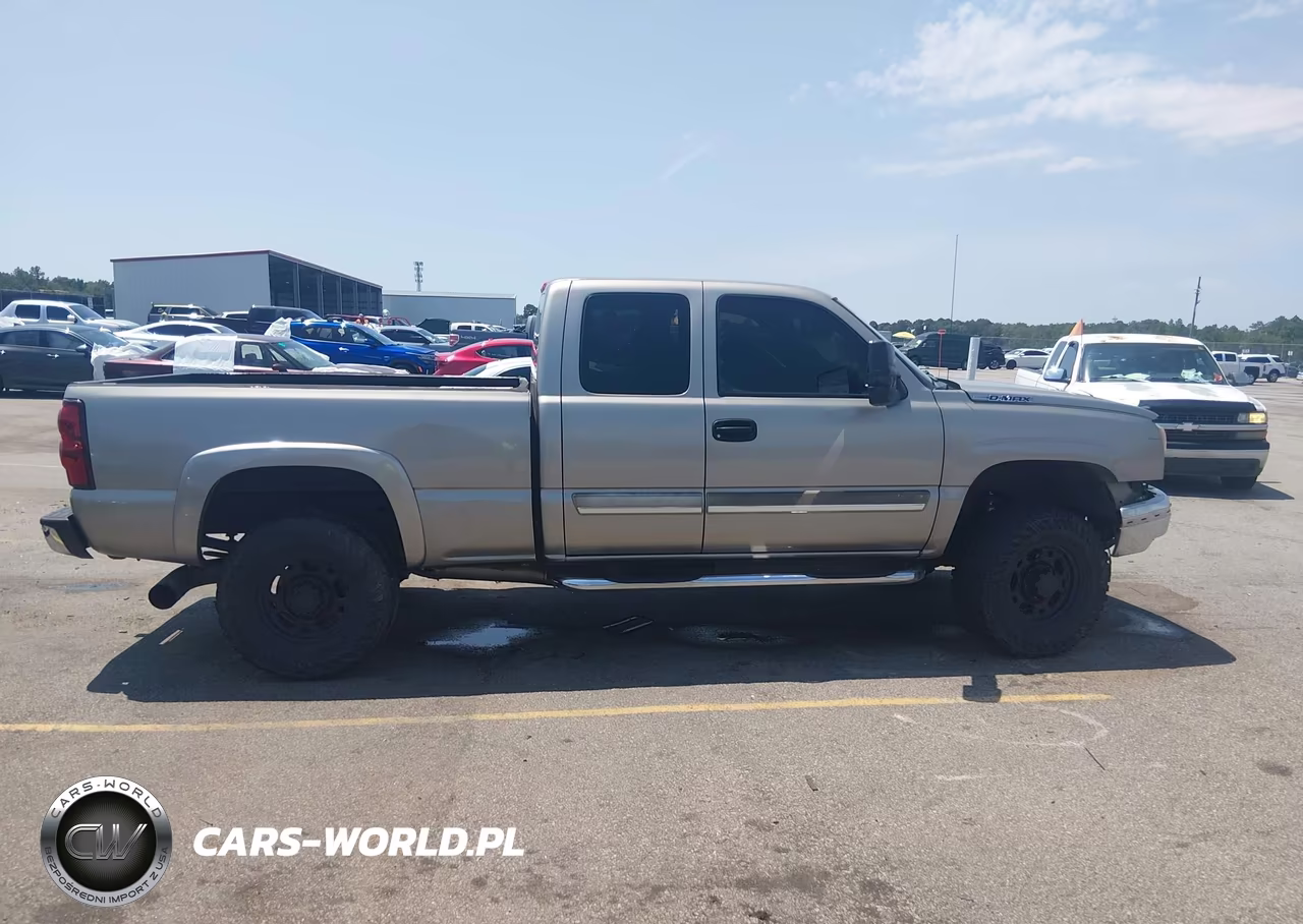 2003 Chevrolet Silverado 2500Hd Ls VIN:1GCHC29183E103434 - 14