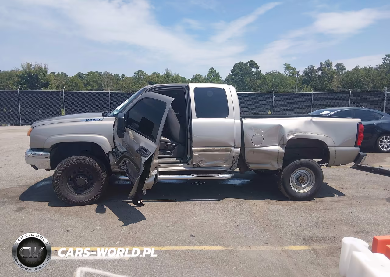 2003 Chevrolet Silverado 2500Hd Ls VIN:1GCHC29183E103434 - 15