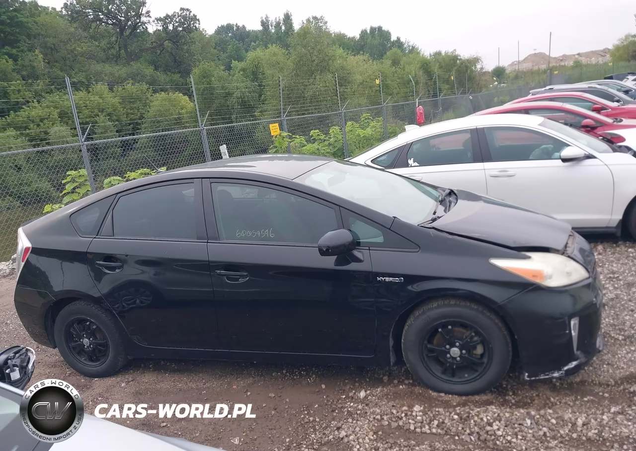 2012 Toyota Prius Two VIN:JTDKN3DU4C5381786 - 13