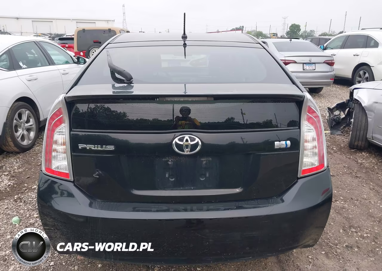 2012 Toyota Prius Two VIN:JTDKN3DU4C5381786 - 16