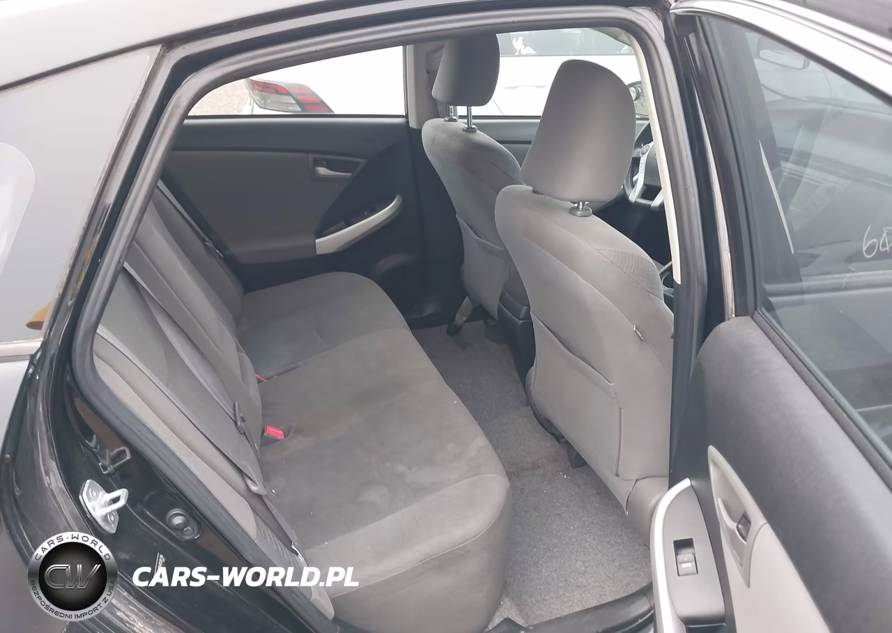 2012 Toyota Prius Two VIN:JTDKN3DU4C5381786 - 8