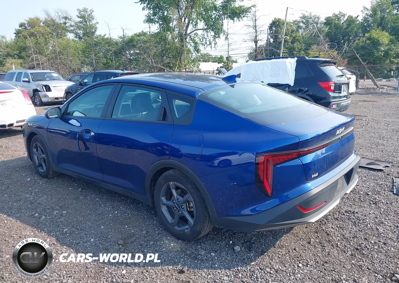 2025 Kia K4 Lxs VIN:3KPFT4DE8SE237859 - 3