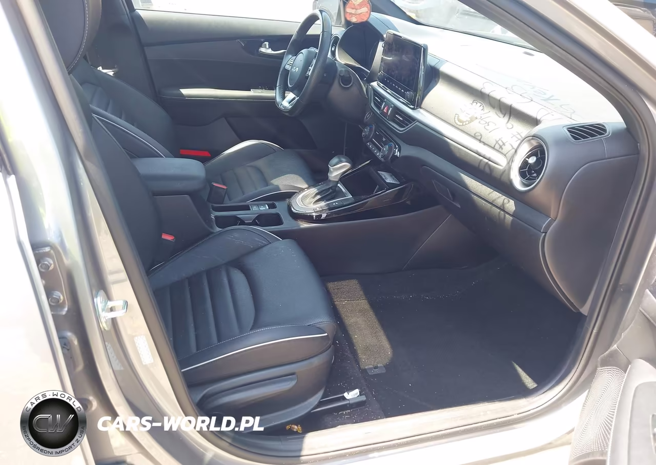 2023 Kia Forte Gt-Line VIN:3KPF54ADXPE639573 - 5