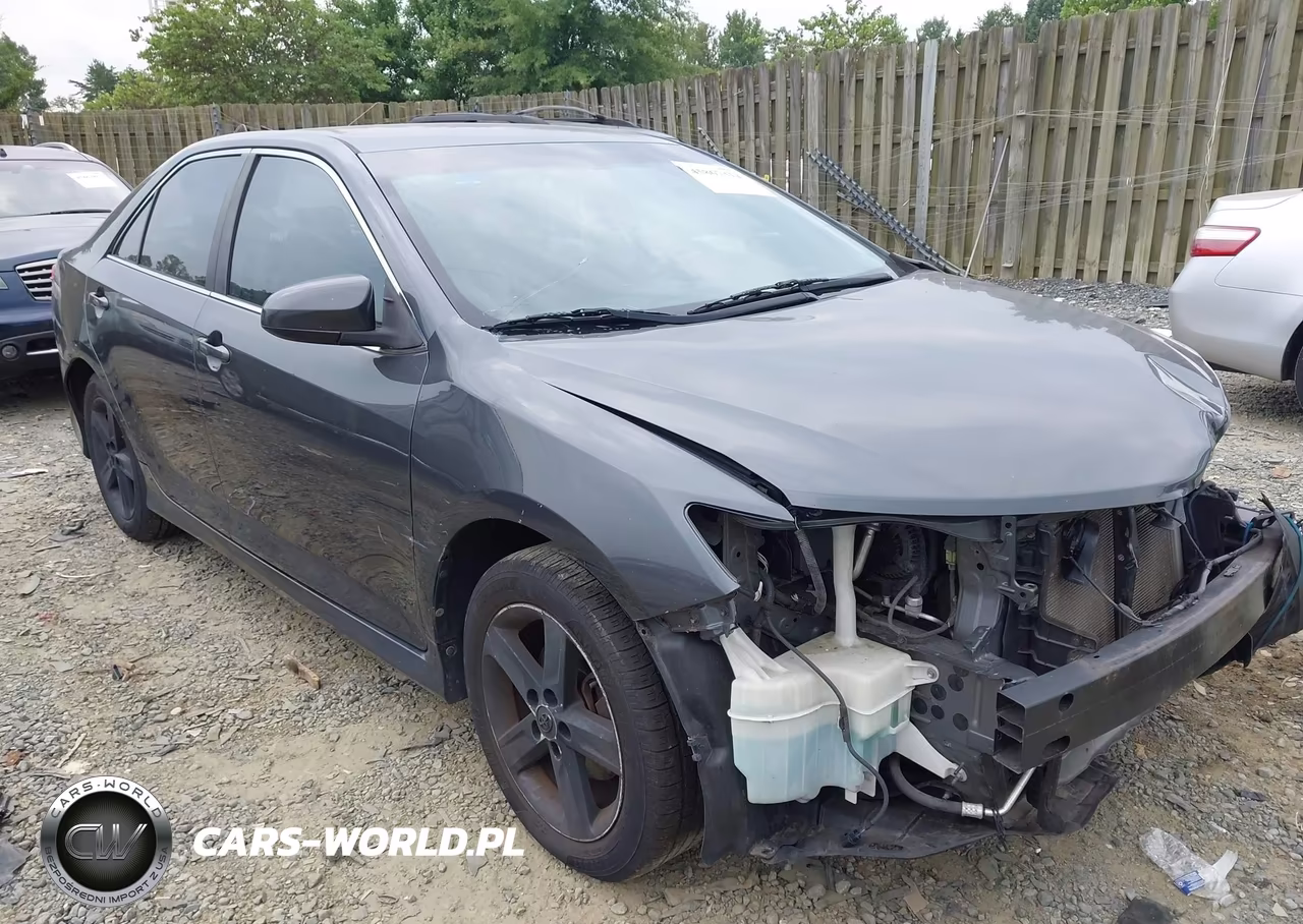 2012 Toyota Camry Se – zdjęcie 1 z 11