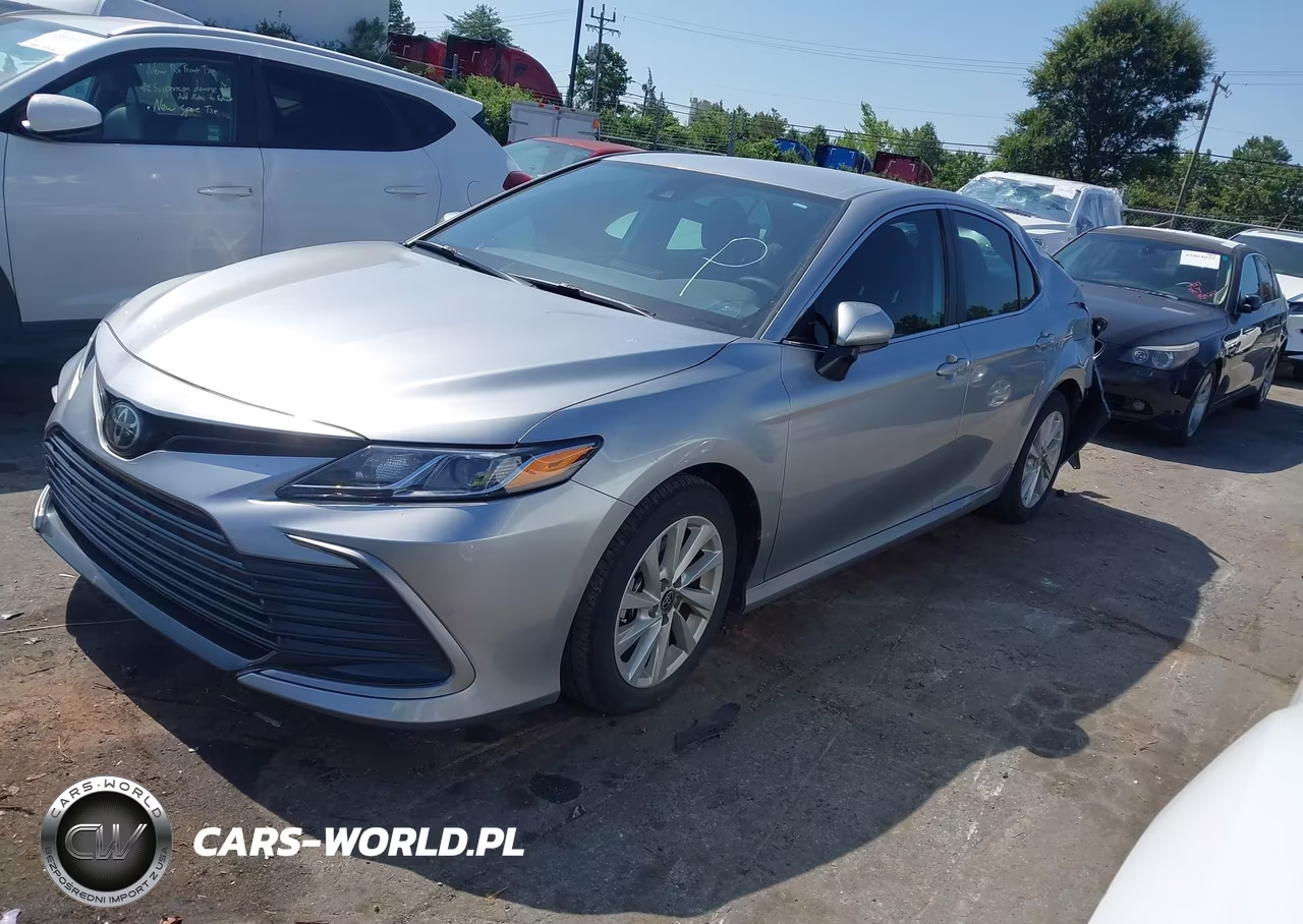 2024 Toyota Camry Le VIN:4T1C11AK2RU880765 - 2