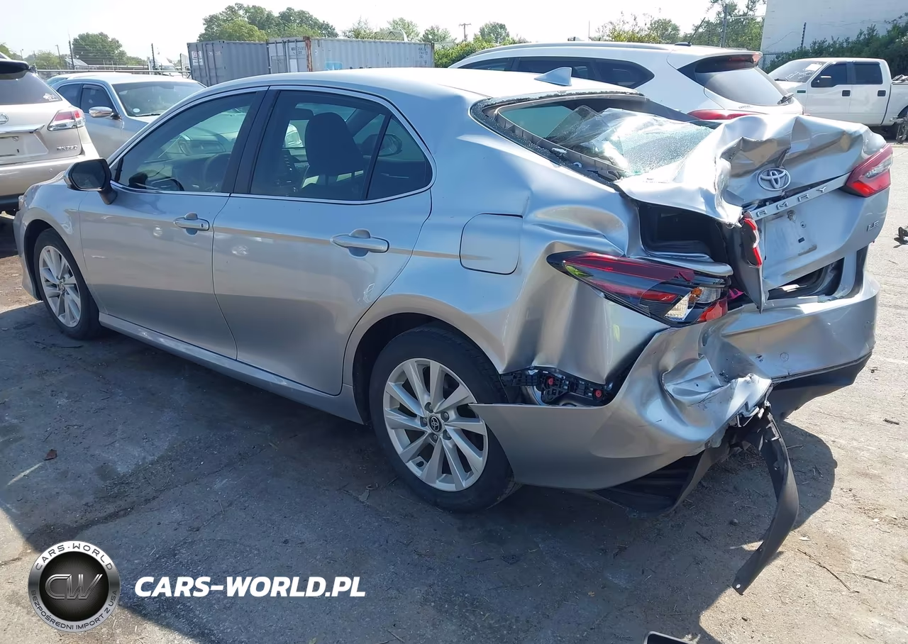 2024 Toyota Camry Le VIN:4T1C11AK2RU880765 - 3