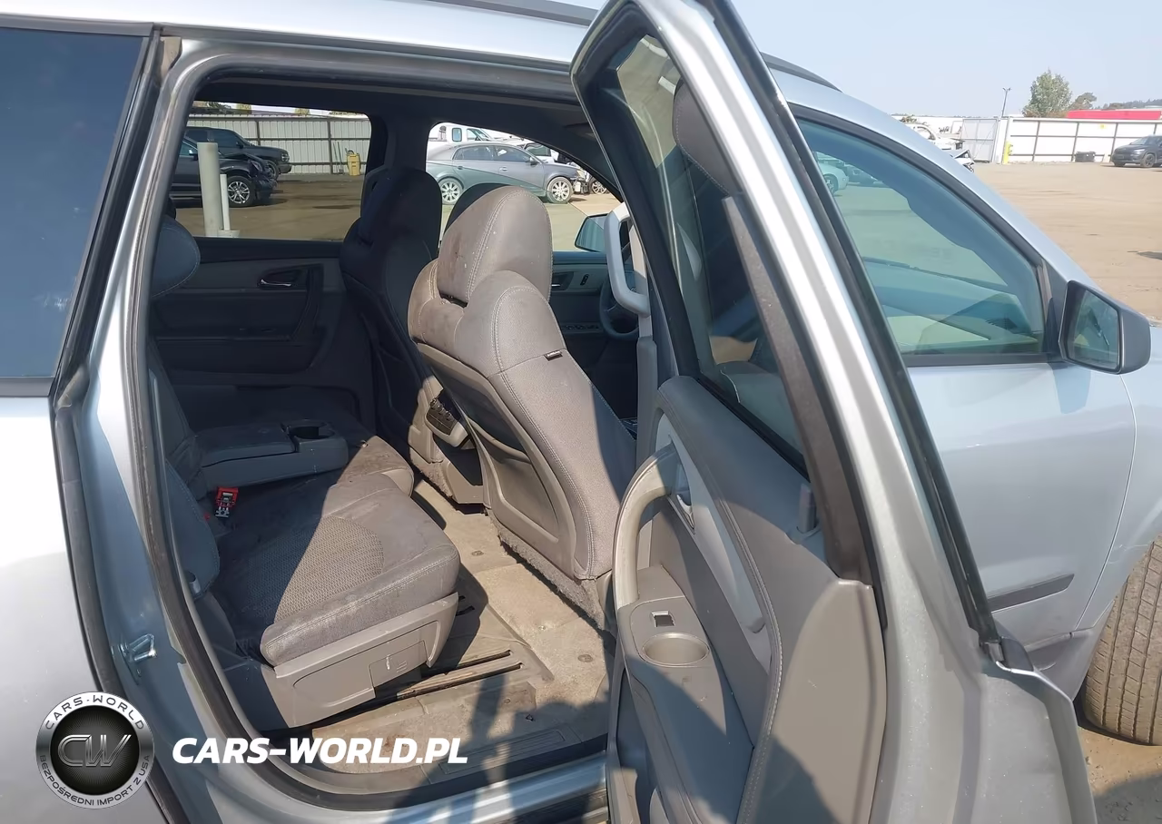 2015 Chevrolet Traverse Ls VIN:1GNKRFED1FJ335436 - 8