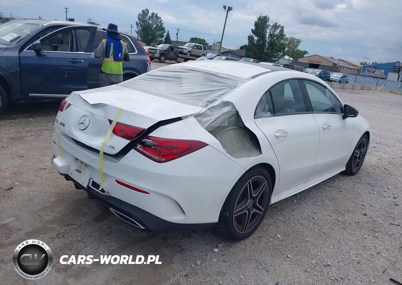 2022 Mercedes-Benz Cla 250 Coupe 4Matic VIN:W1K5J4HBXNN300273 - 4