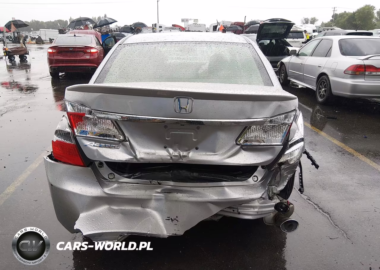 2015 Honda Accord Lx VIN:1HGCR2F35FA127749 - 17