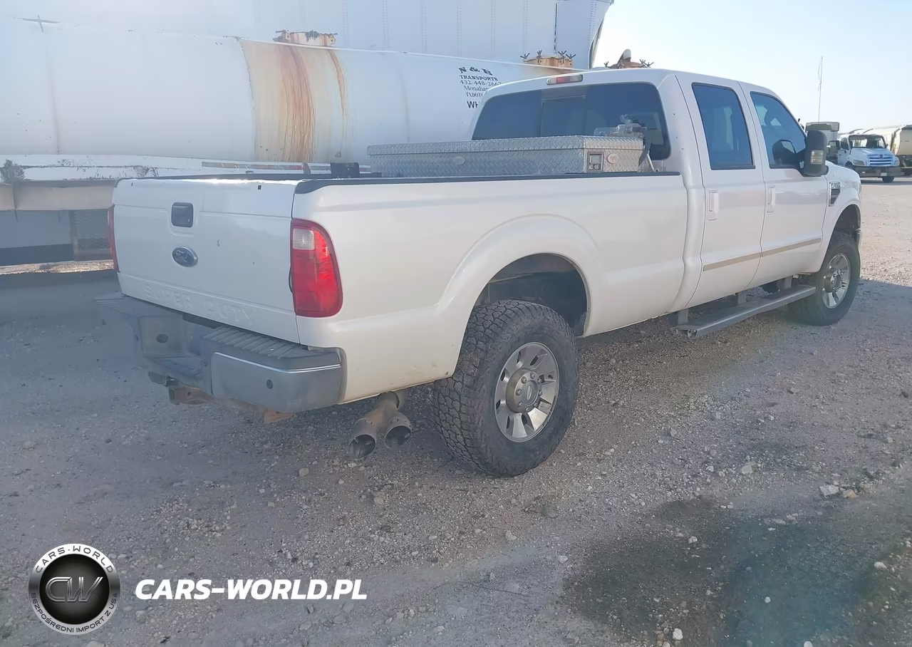 2010 Ford Super Duty F-350 Srw Cabelas-Harley-Davidson-King Ranch-Lariat-Xl-Xlt VIN:1FTWW3BR6AEA78583 - 4