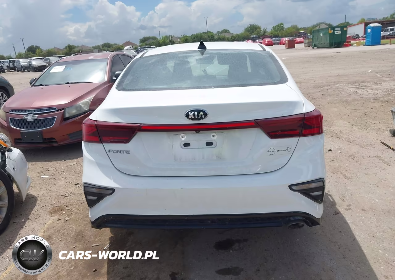 2021 Kia Forte Lxs VIN:3KPF24AD9ME374875 - 16